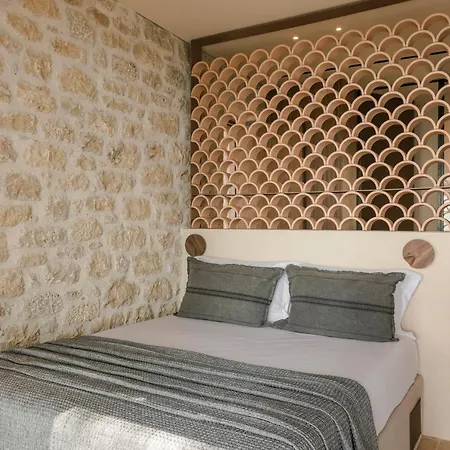 By The Sea Nyaraló *