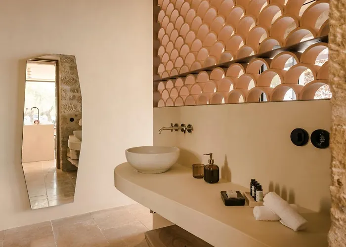 By The Sea Kardhamili